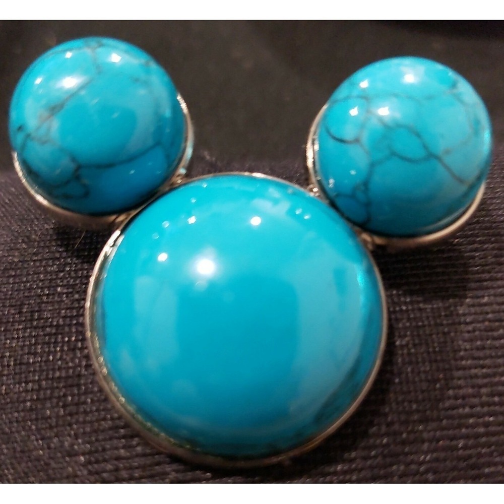 Disney Pin 84042 Mickey Mouse Icon Turquoise Colored Stone Ears 2011 Silver Tone